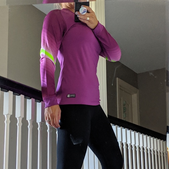 Nike Tops - Nike Dri Fit Long Sleeve